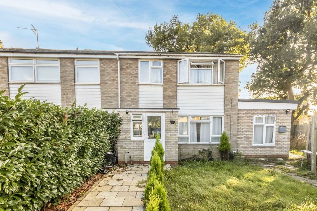 Property photo 1 of 6