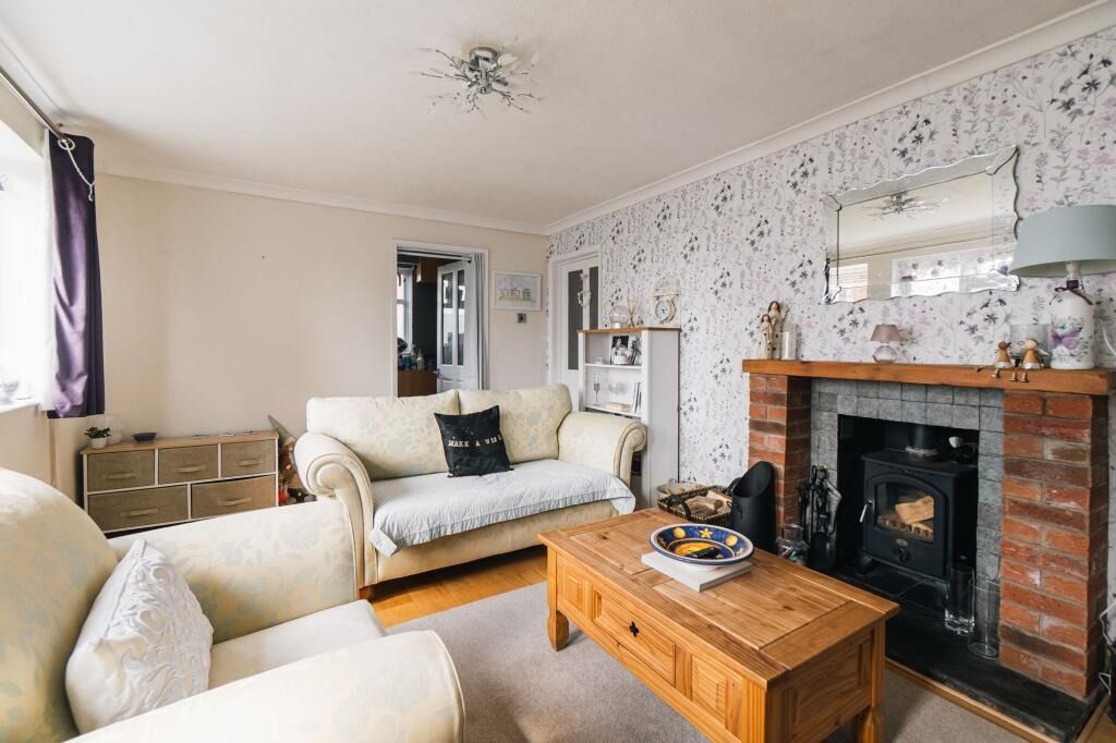 Property photo 3 of 14 5070725