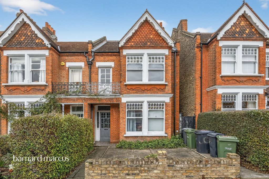 Property photo 1 of 19