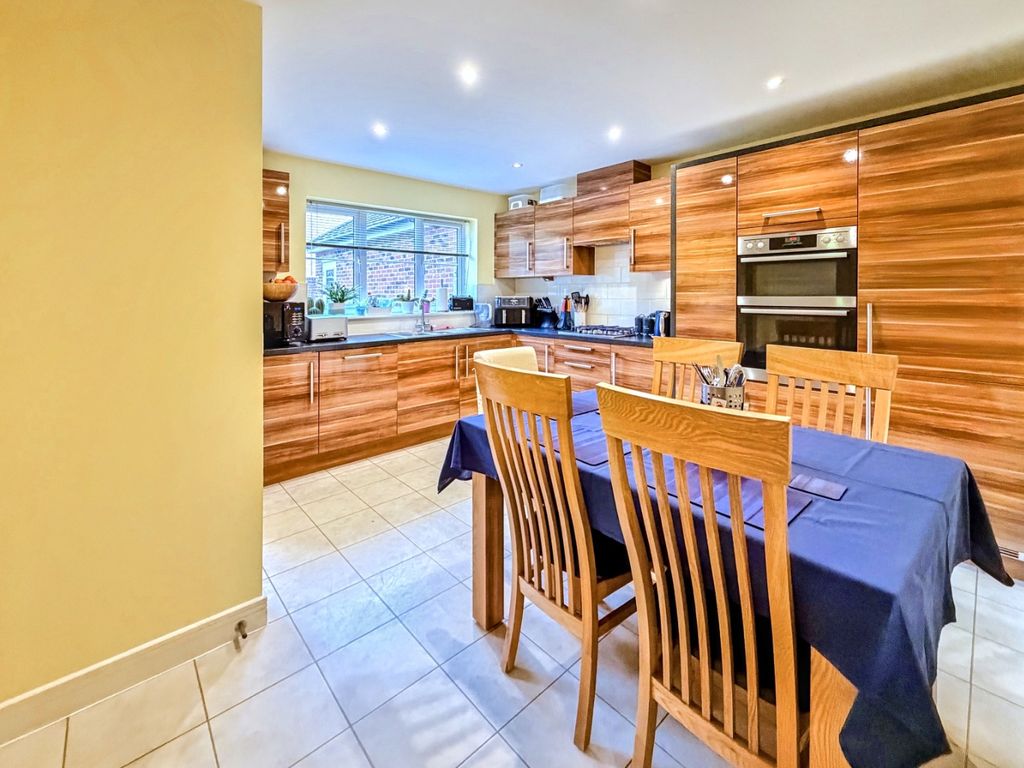 Property photo 3 of 34 4579148