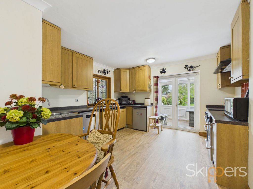 Property photo 3 of 30
