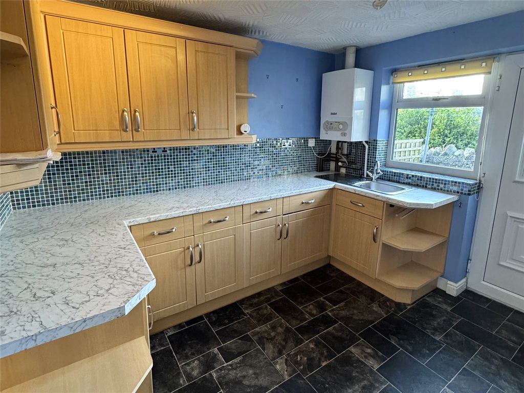 Property photo 3 of 8 Picture No. 05