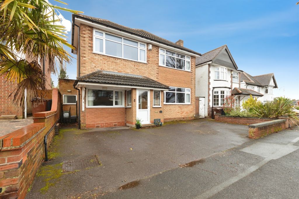 Property photo 3 of 25