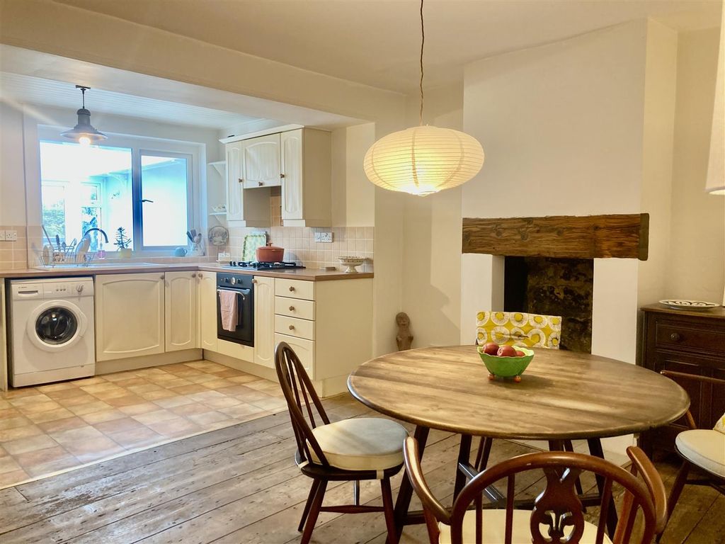 Property photo 2 of 19 459836Ab-5373-4Ccd-960E-07D013Adb52E.Jpeg