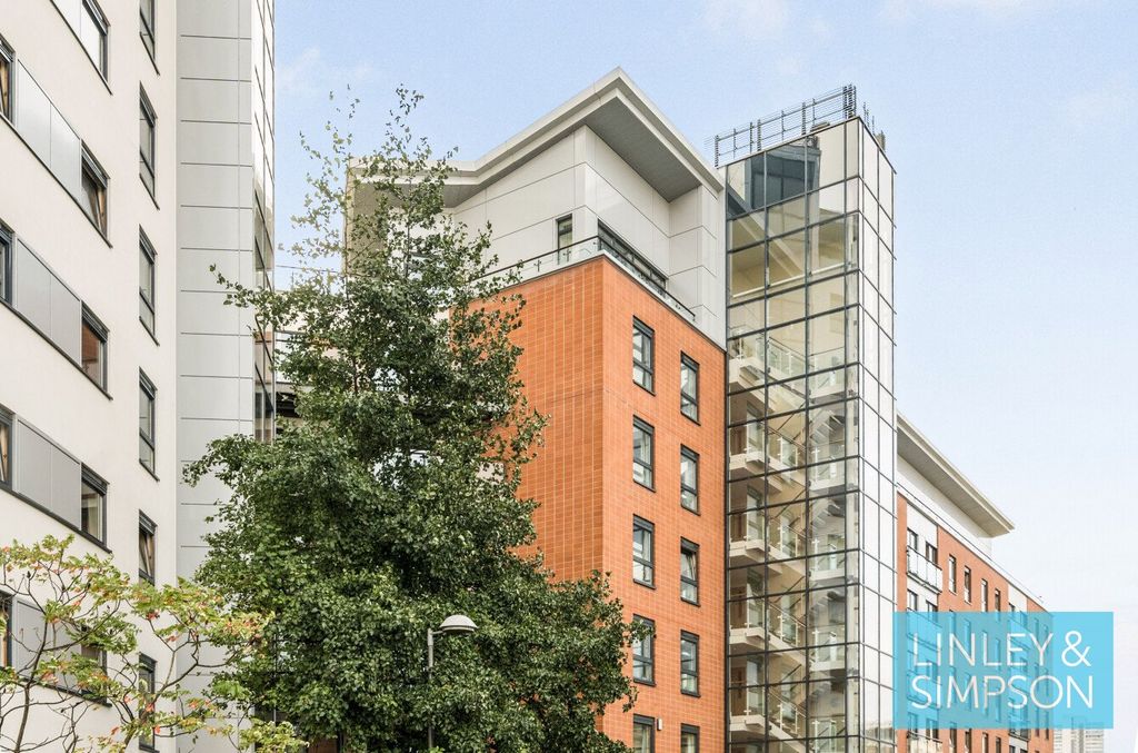 Property photo 3 of 11 Picture No. 28