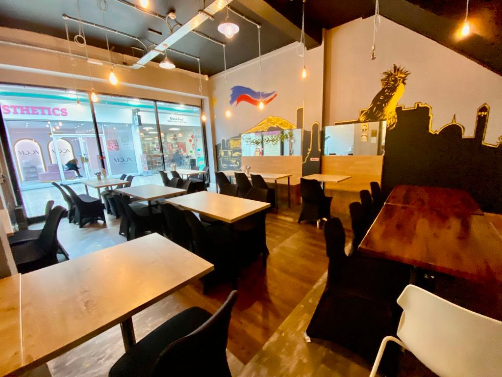 Property photo 2 of 11