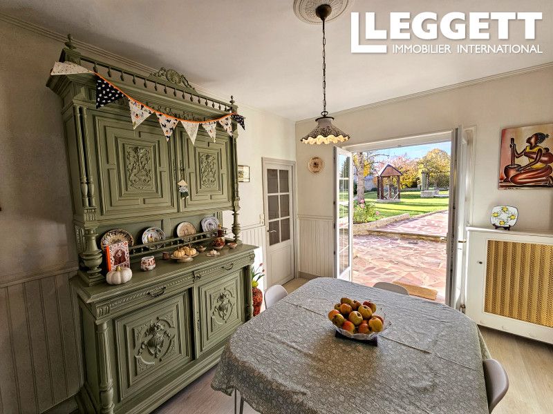 Property photo 2 of 10