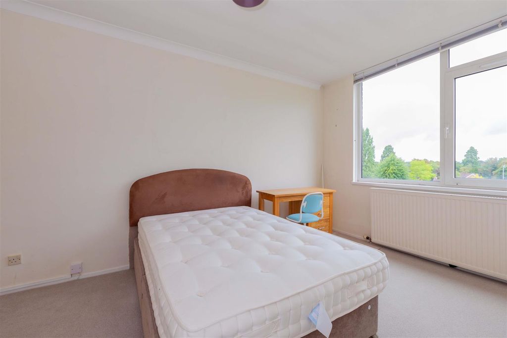 Additional image 15 of 2 bed flat for saleWoodhurst South Ray Mead Road, Maidenhead SL6
