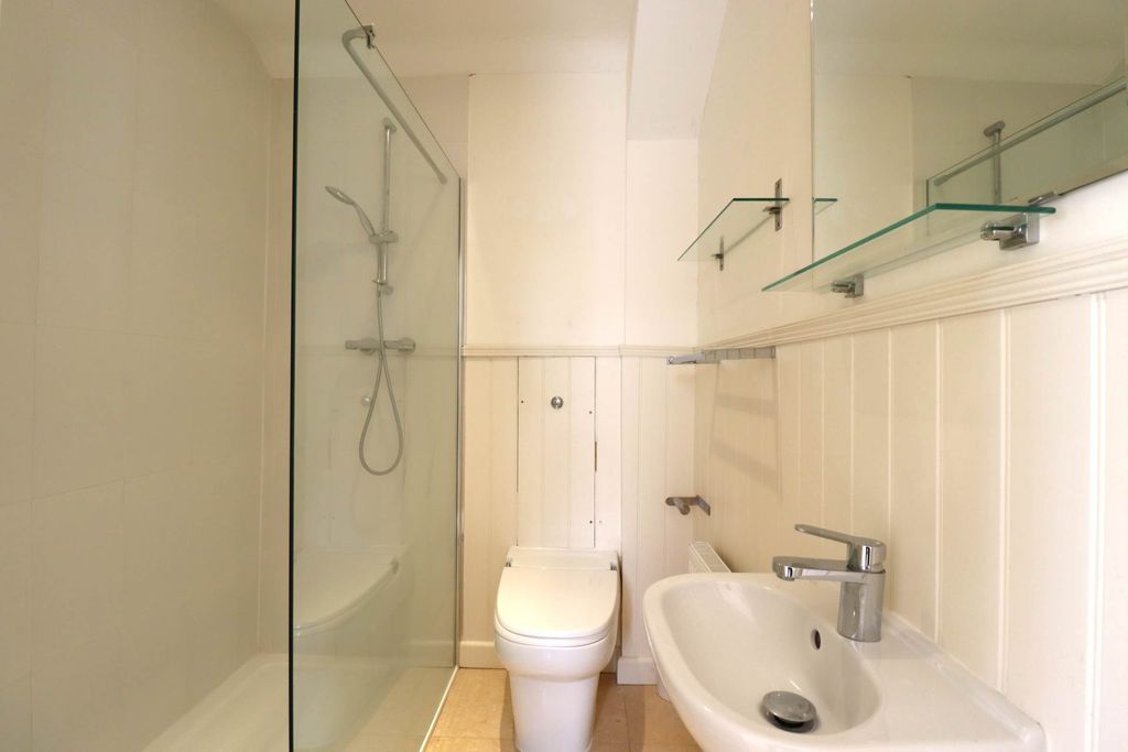 Additional image 14 of 3 bed town house for saleKingsbury Street, Marlborough SN8