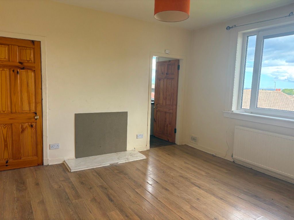 Property photo 2 of 9 Photo 2