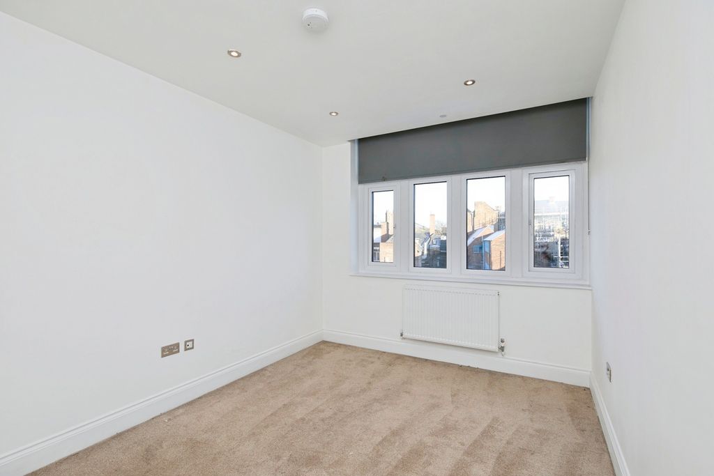 Additional image 11 of 3 bed flat for saleSt. Marys Gate, Derby, Derbyshire DE1