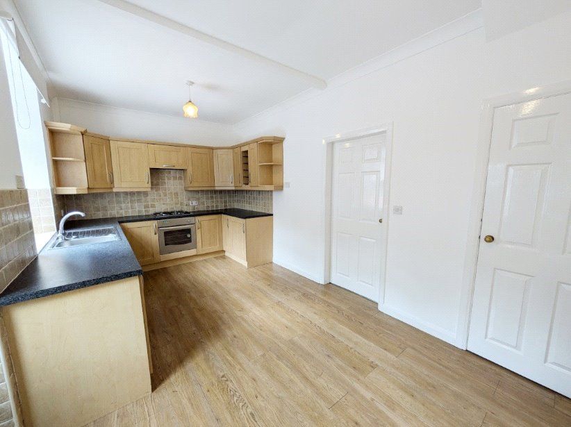 Property photo 3 of 9 Picture No. 06