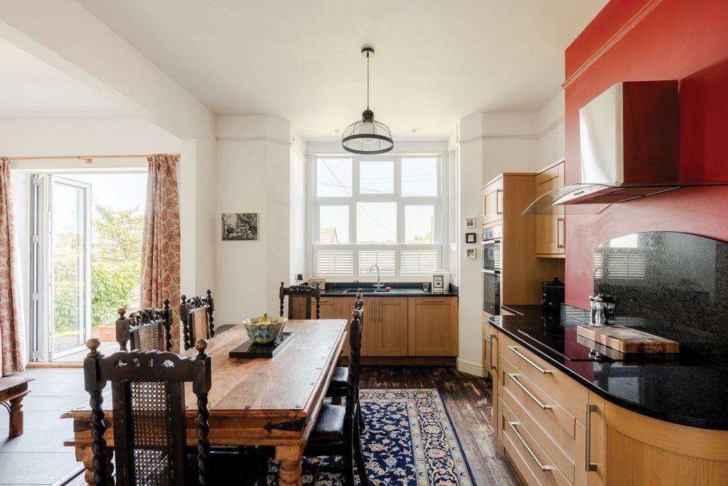 Additional image 5 of 4 bed semi-detached house for saleMonmouth Road, Pill, Bristol BS20