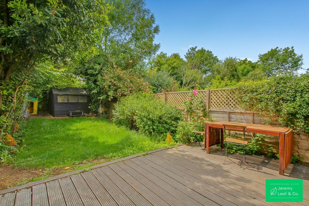 Property photo 3 of 14