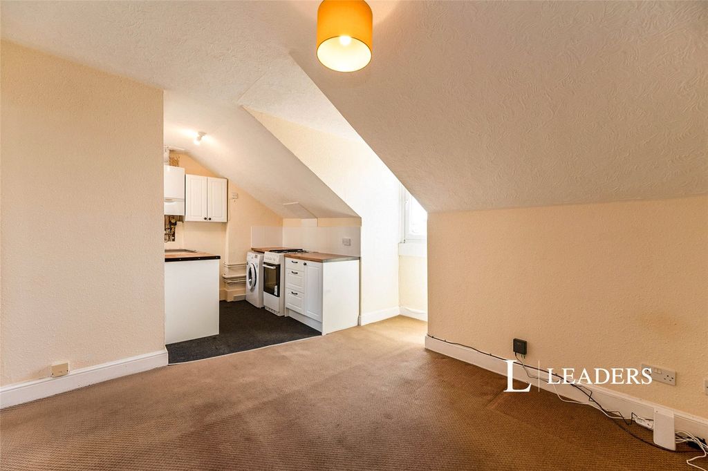 Property photo 3 of 10 Picture No. 09