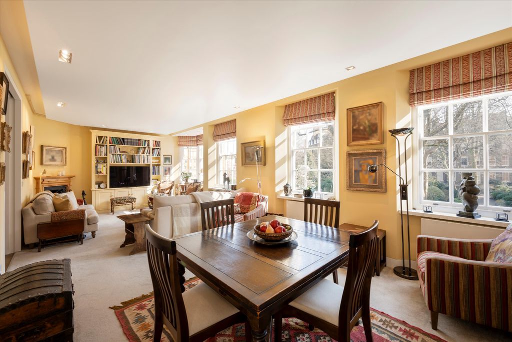 Property photo 3 of 22 Image