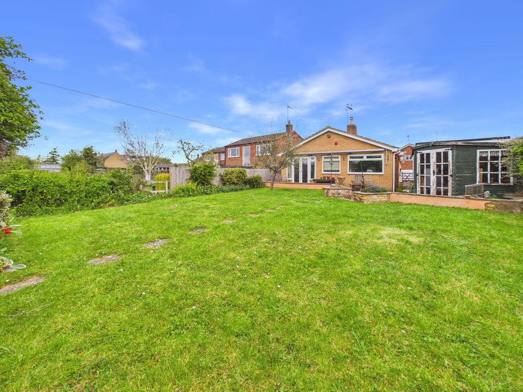 Property photo 2 of 24