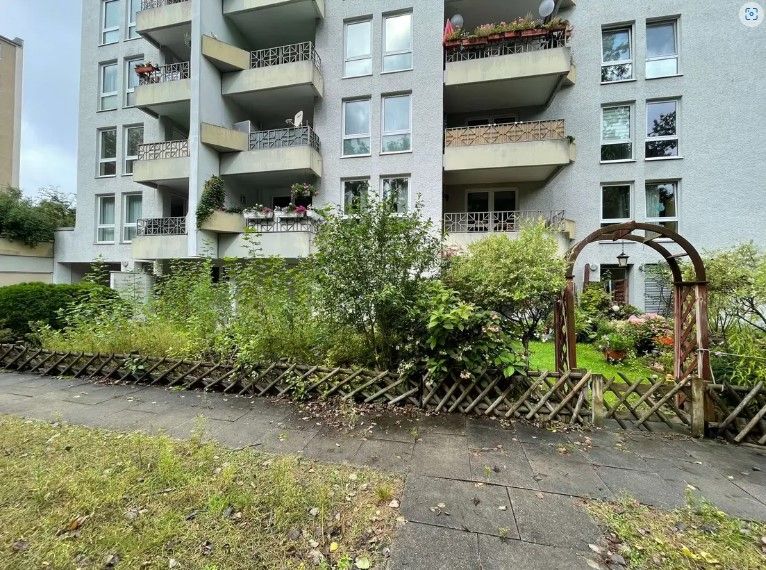 Property photo 2 of 8