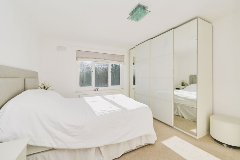 Property photo 3 of 16 Photo 10