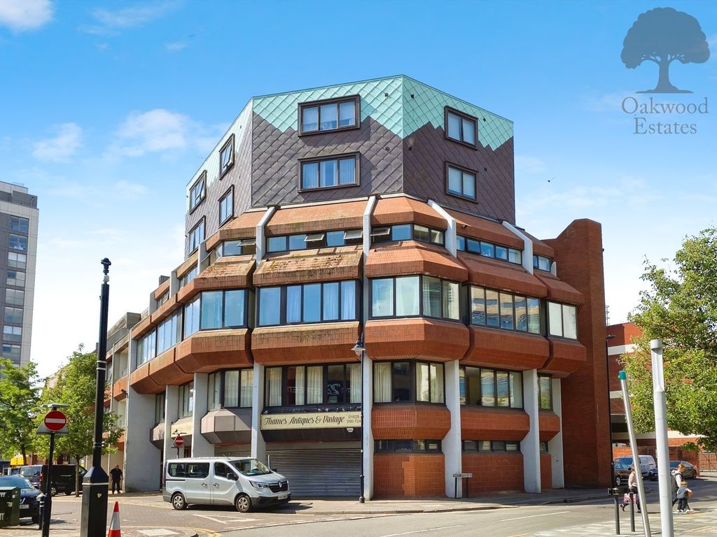 Property photo 1 of 6