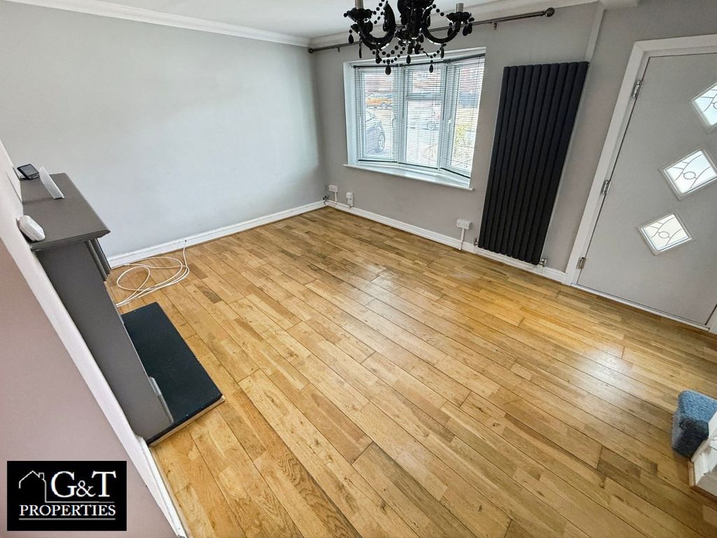Property photo 3 of 21 Reception Room