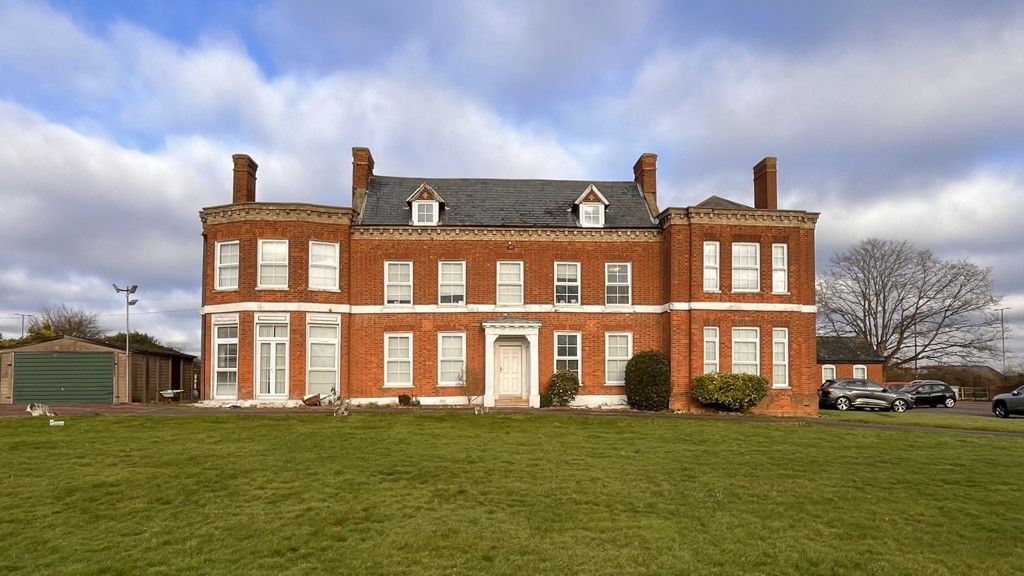 Property photo 1 of 13 Photo 1