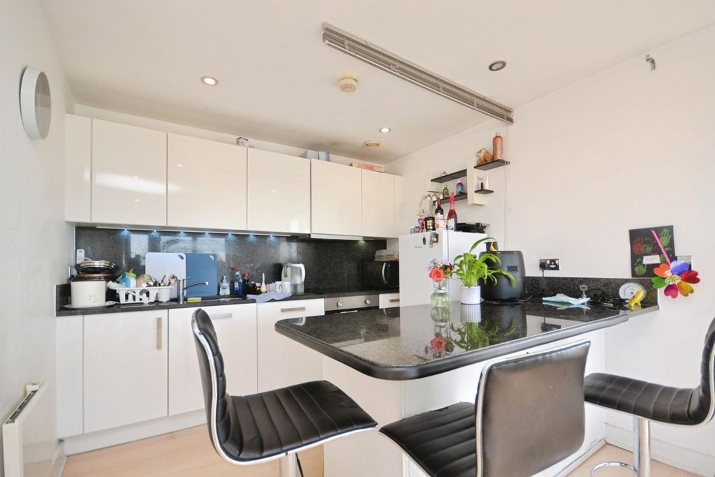 Property photo 3 of 12 Fefd8751-Dsc_0011.Jpg