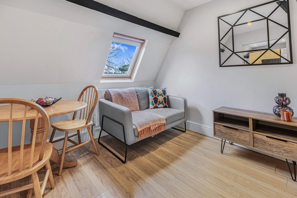 Property photo 1 of 8 Property Photo