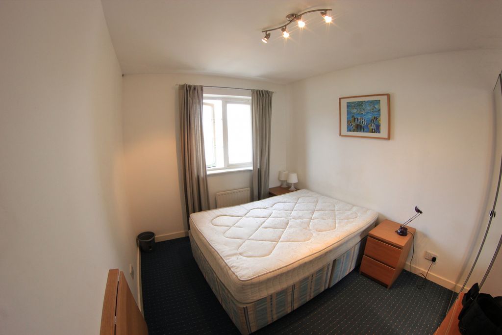 Property photo 1 of 8 House Share