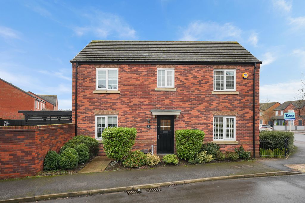 Property photo 1 of 47 Dsc03153_1-Min