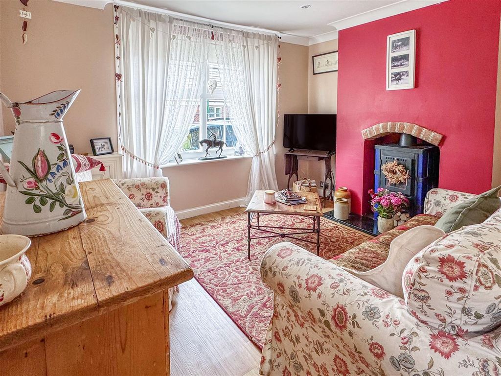 Property photo 3 of 14 Img_0134.Jpg