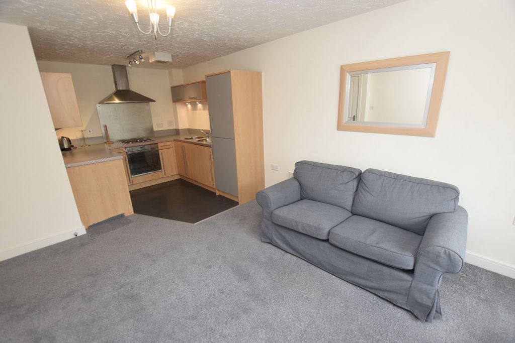 Property photo 3 of 6 1109233