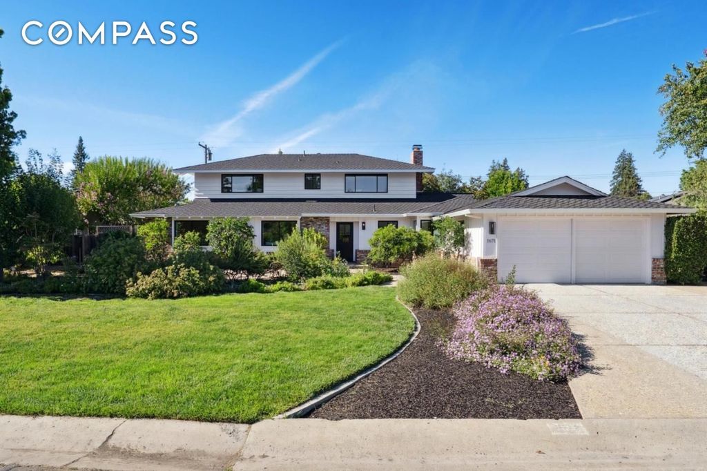 Property photo 1 of 58