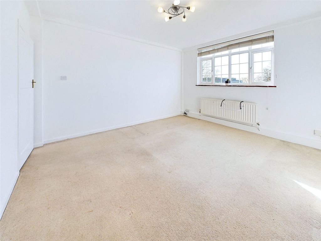 Property photo 2 of 15 Picture No. 07