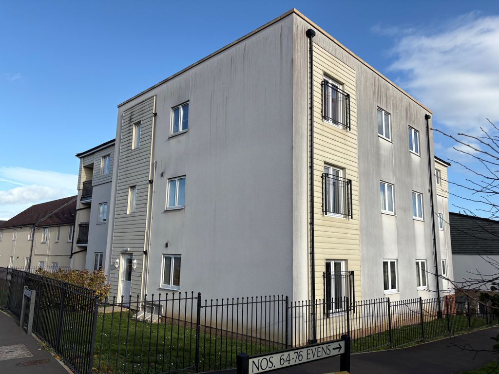 Property photo 1 of 8 Front Aspect