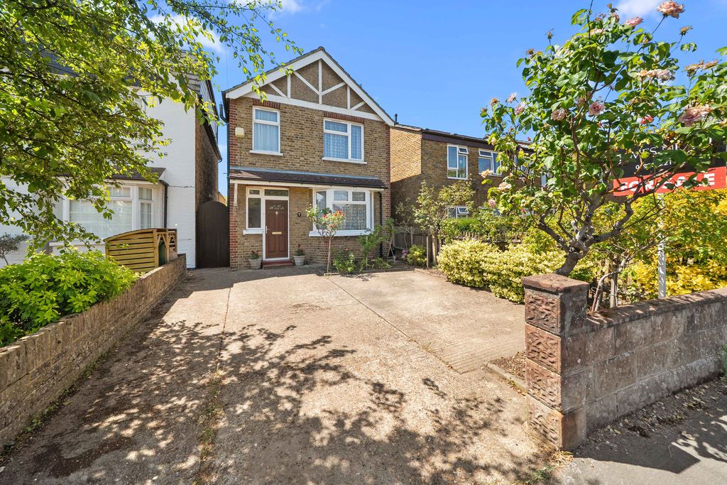 Property photo 1 of 16 Photo 18
