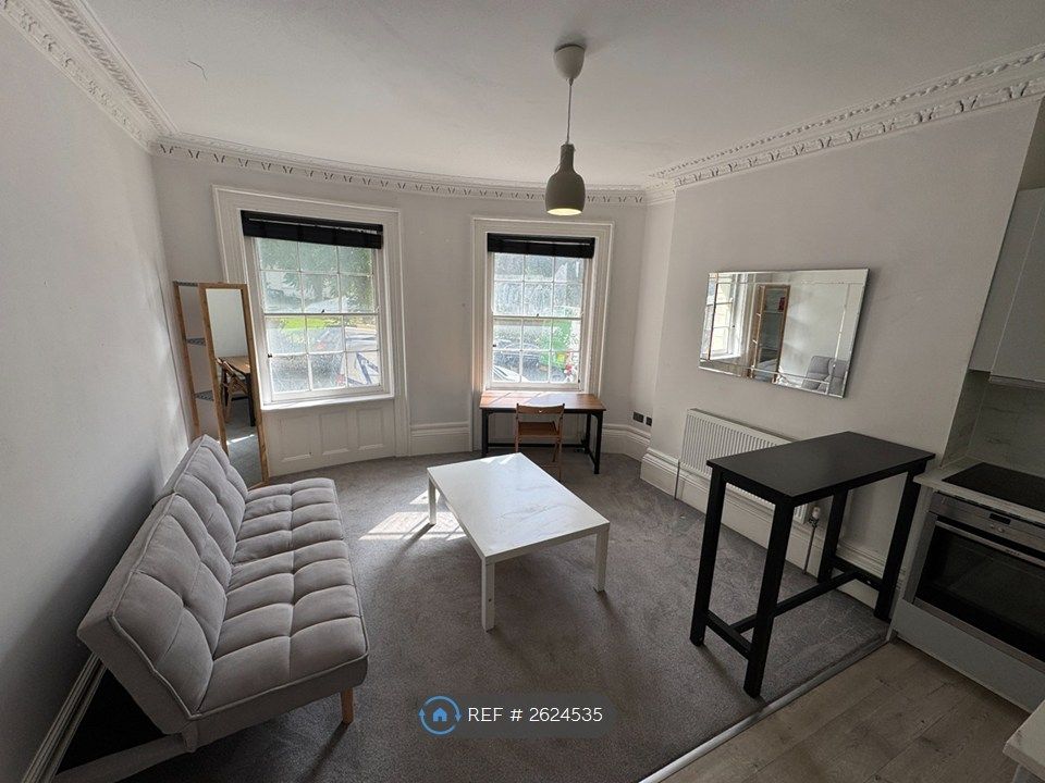 Property photo 2 of 5