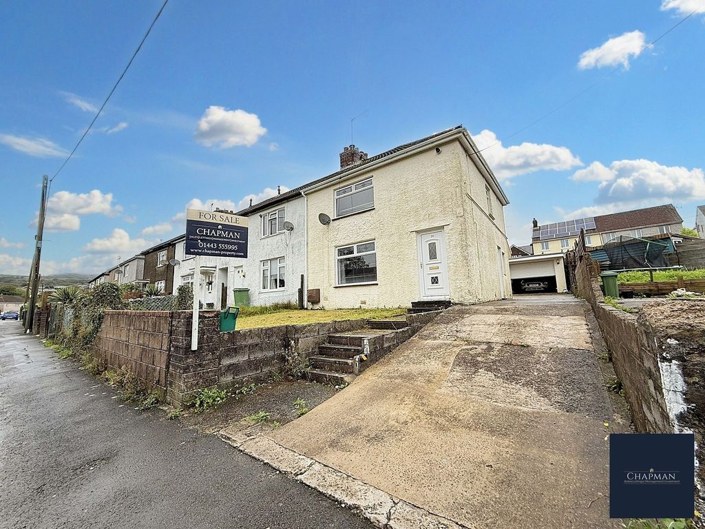 Property photo 2 of 22