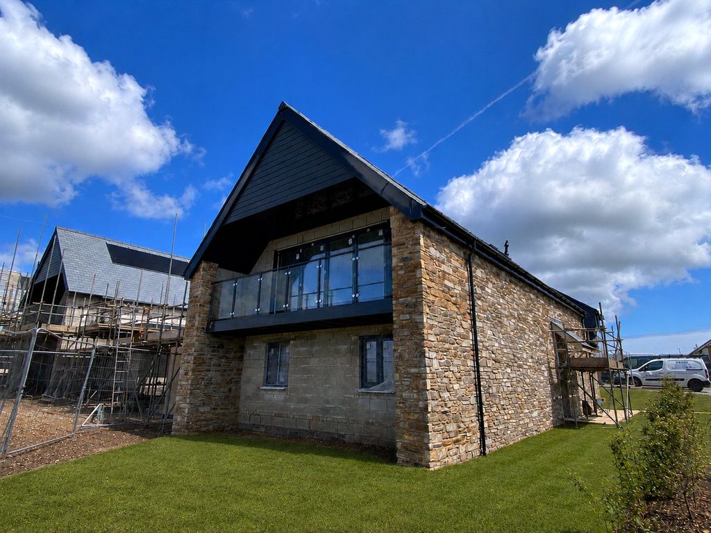 Property photo 1 of 23 Picture No. 72