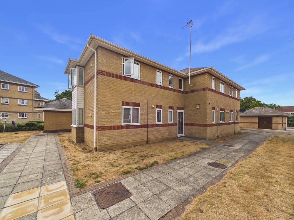 Property photo 1 of 6 Giraffe360-Still006