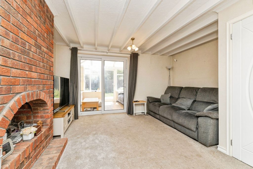 Property photo 3 of 14 Pbox-Img.Jpg