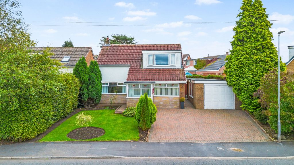 Property photo 1 of 25