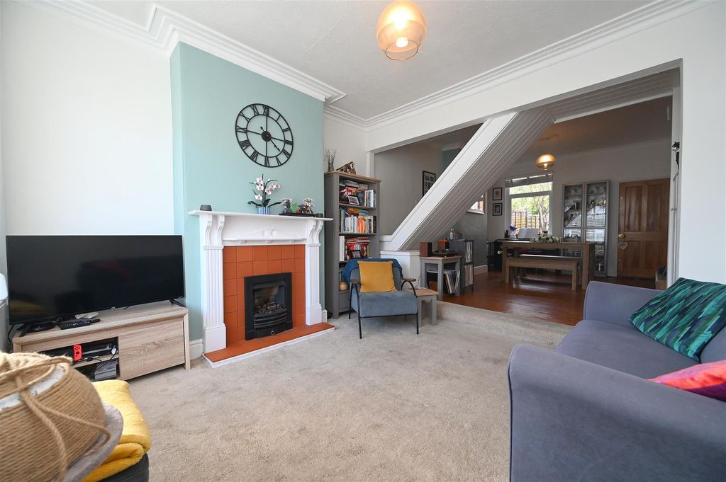 Property photo 2 of 17 Living Area2.Jpg