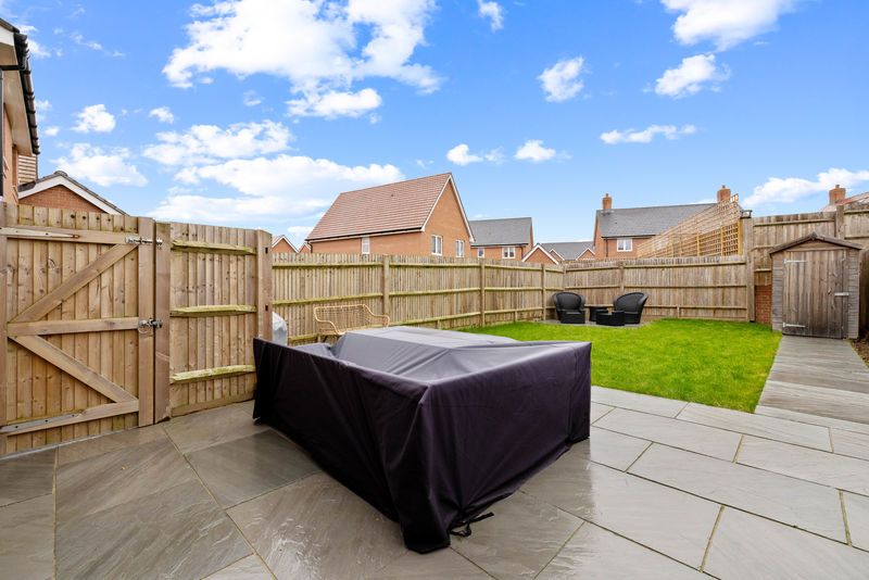 Property photo 3 of 17 Photo 13