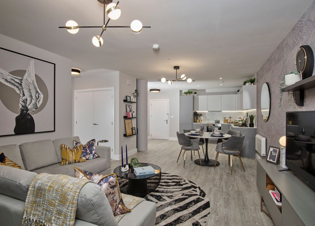 Property photo 3 of 6 223879-003
