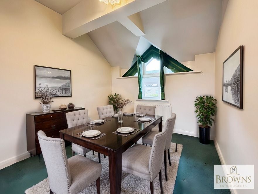 Property photo 2 of 18 4557571