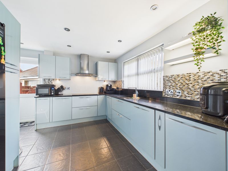 Property photo 2 of 21 Photo 8