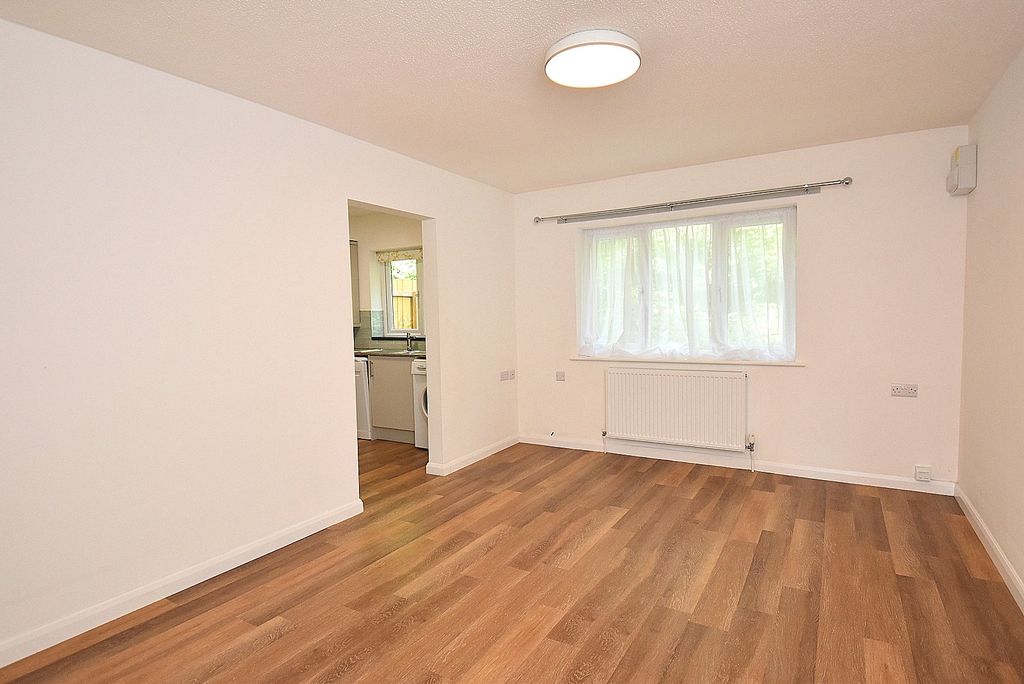 Property photo 3 of 9 Picture No. 06