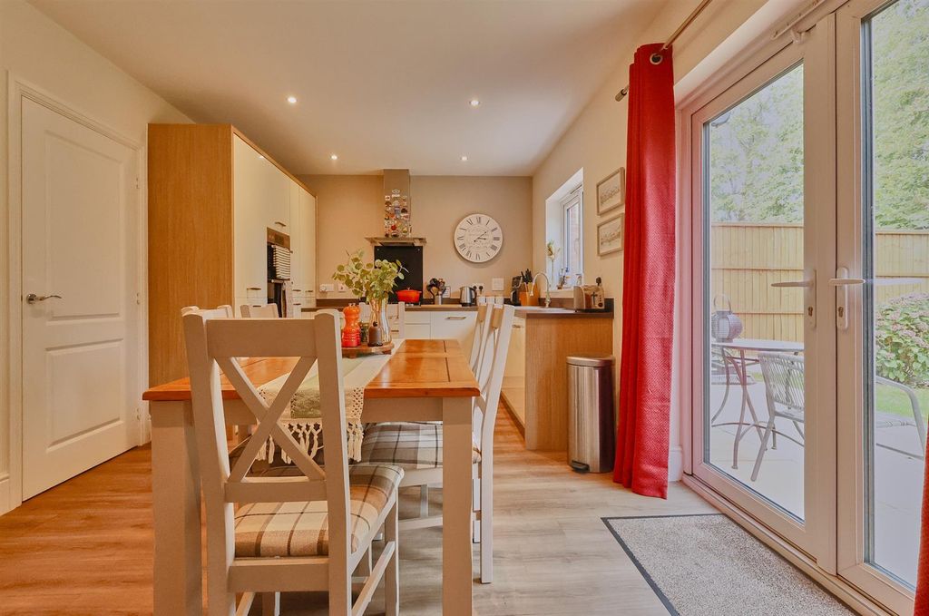 Property photo 2 of 17 Fitted Dining Kitchen To Rear