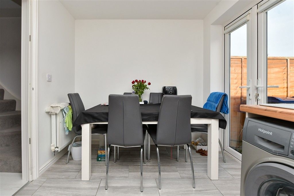 Property photo 3 of 11 Kitchen/Diner